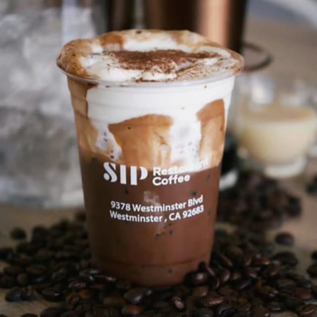 Ca Phe Kem Muoi/Salted Foam Coffee.