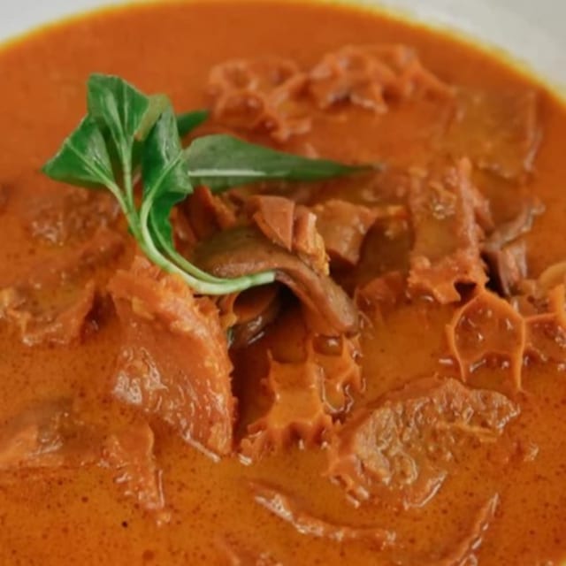 Mi Goi Pha Lau.