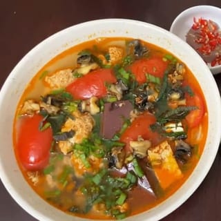 Bun Rieu Cua Oc Dac Biet/ Vietnam Crab Snail Vermicelli